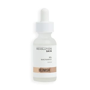 Revolution Skincare 15% Niacinamide Reinigenderner Sérum für Oel- und Mischfaseren Haut im Sommer